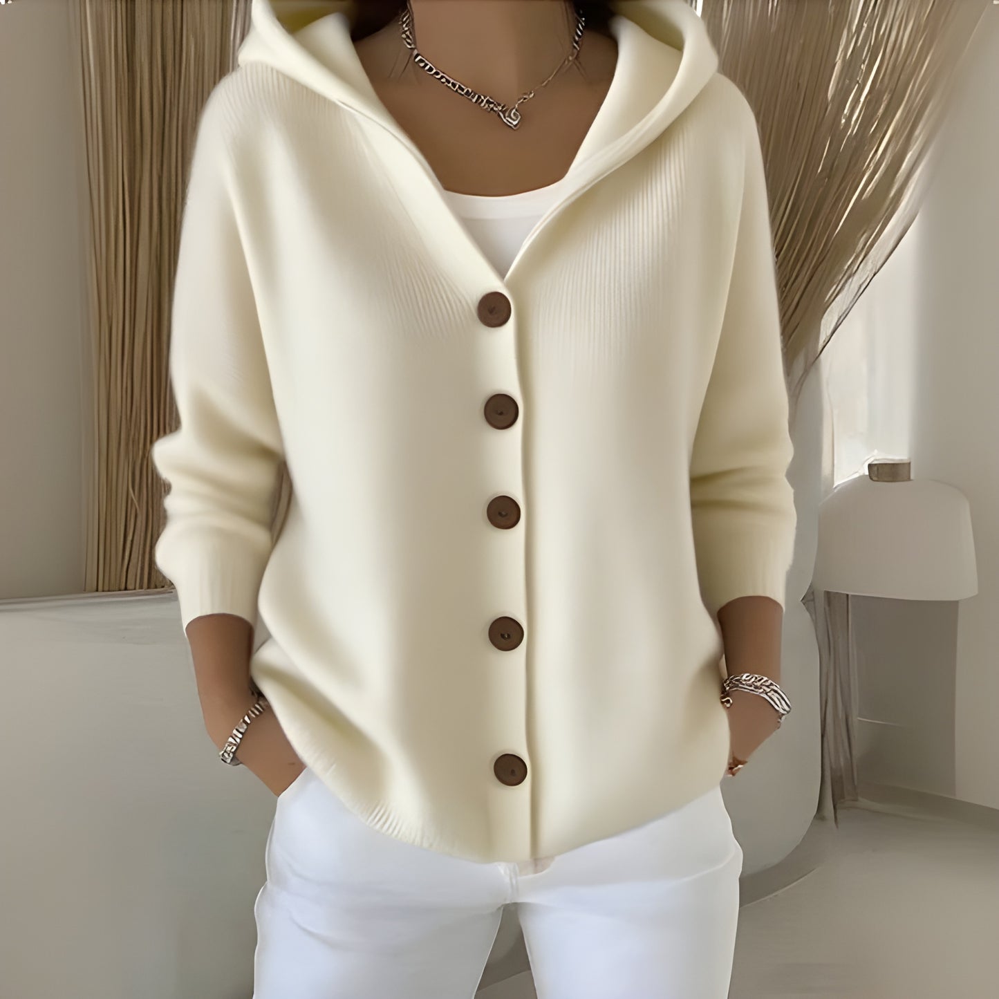 NINA | Séduisante, polyvalente et confortable.